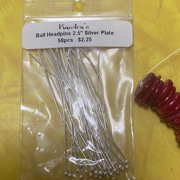 Assorted Beads and Things - Picture 7 of 9